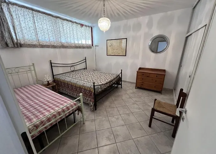 Marina Del Апартаменты *